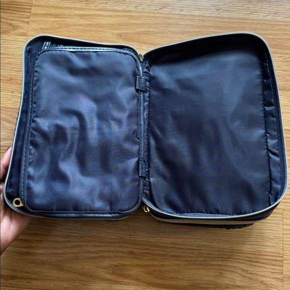 Cosmetic Bag Set ✨ - Picture 8 of 15